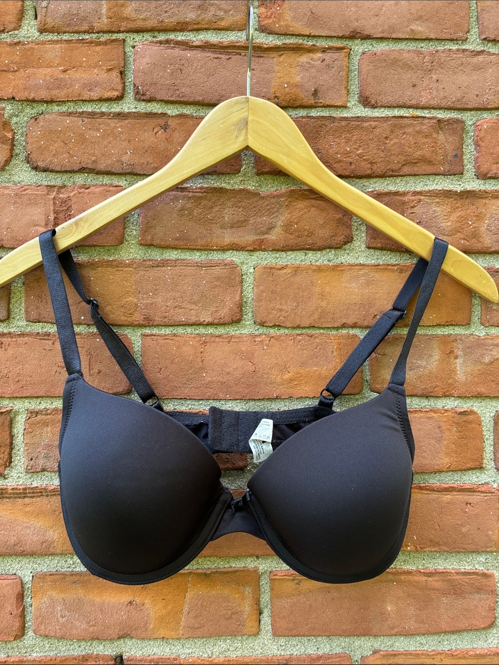 Maidenform Smooth Black T-Shirt Bra